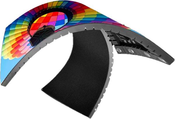 led_wall_723.jpg (32 KB)